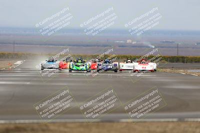 media/Nov-16-2025-CalClub SCCA (Sun) [[2975c16dfc]]/Group 3/Turn 1/